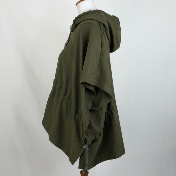 Ag Plus Olive Green Cape Style Jacket, Medium - Picture 2 of 6